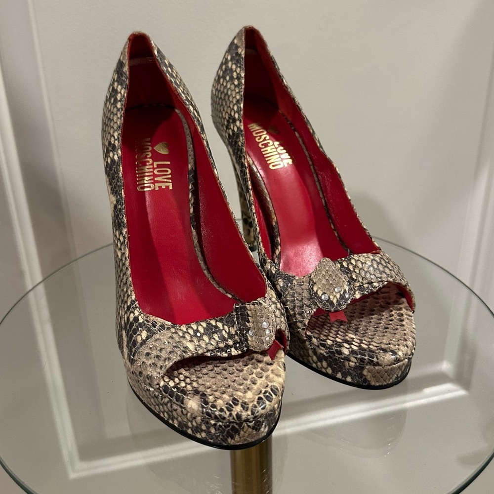 Love Moschino Snakeskin Peep-Toe Stilettos in Cream/Brown